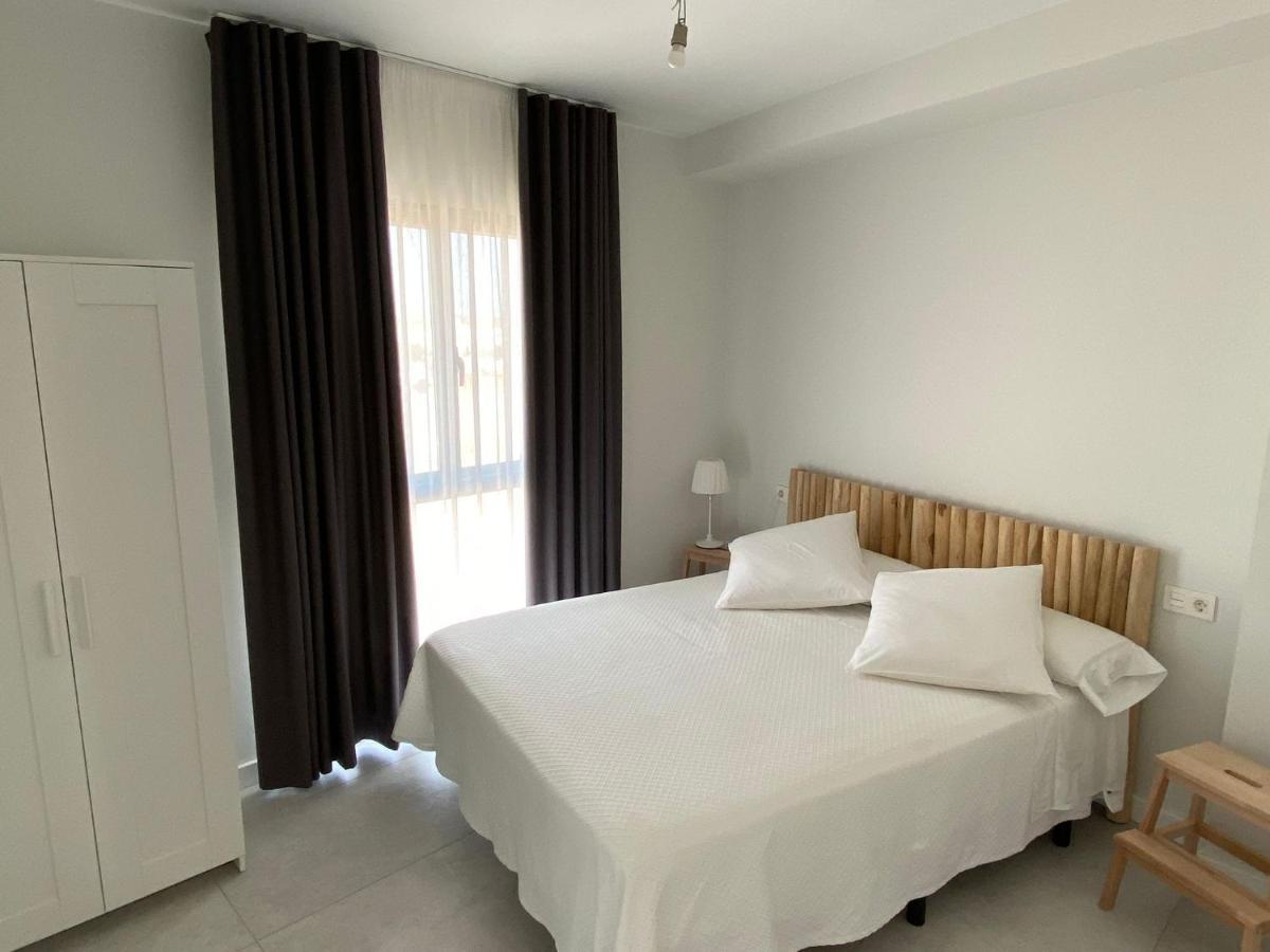 Apartamentos Madre Selva Fernan Perez Exterior foto