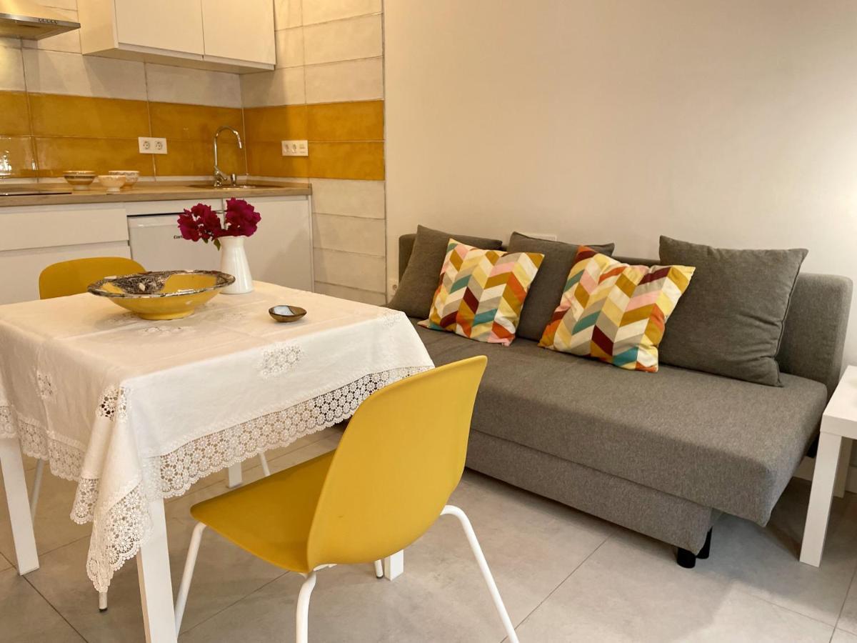 Apartamentos Madre Selva Fernan Perez Exterior foto